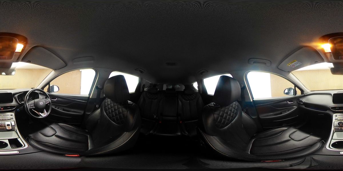 More views of Hyundai Santa Fe