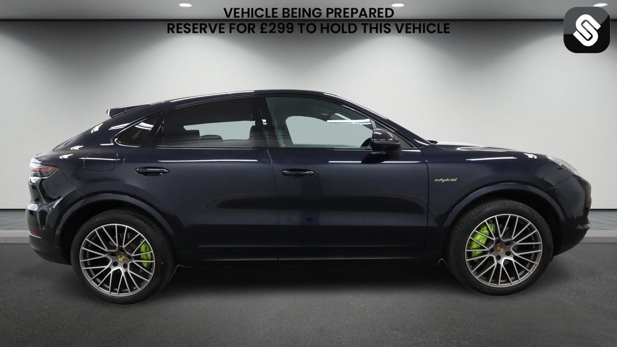 Porsche Cayenne Image 5
