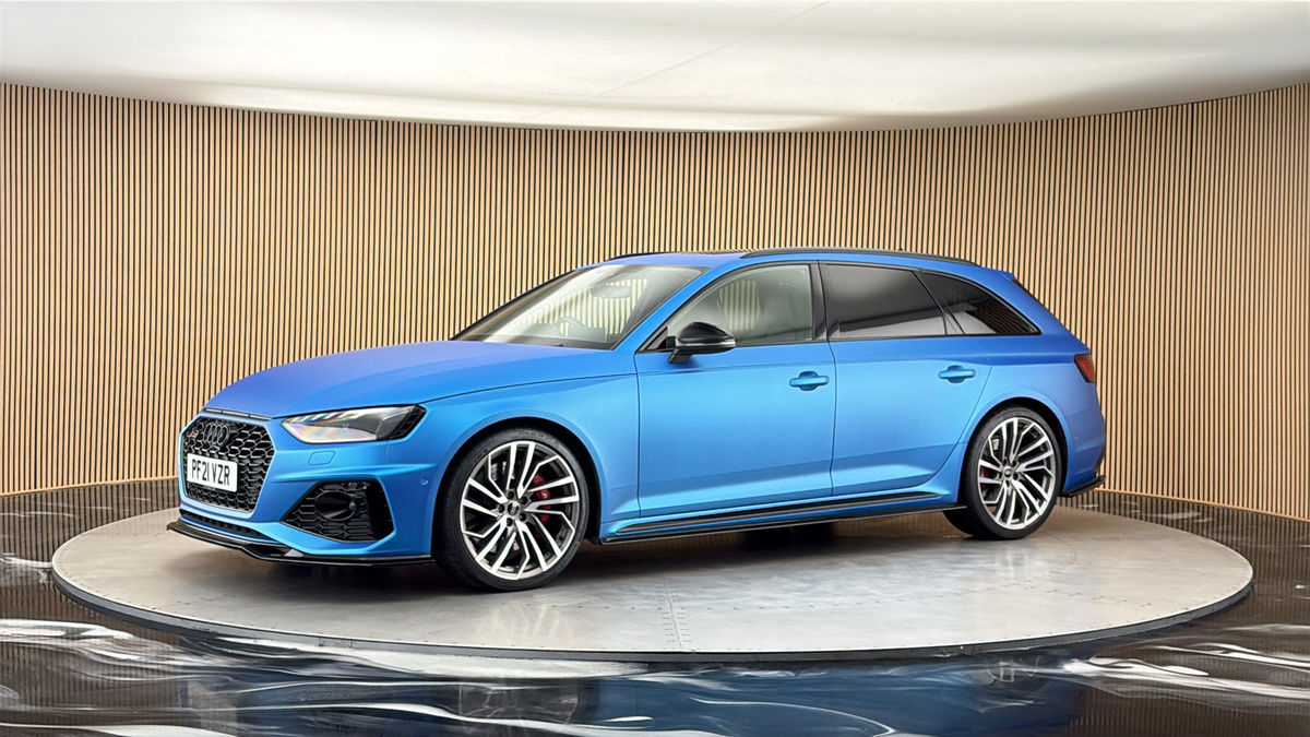 More views of Audi RS4 Avant