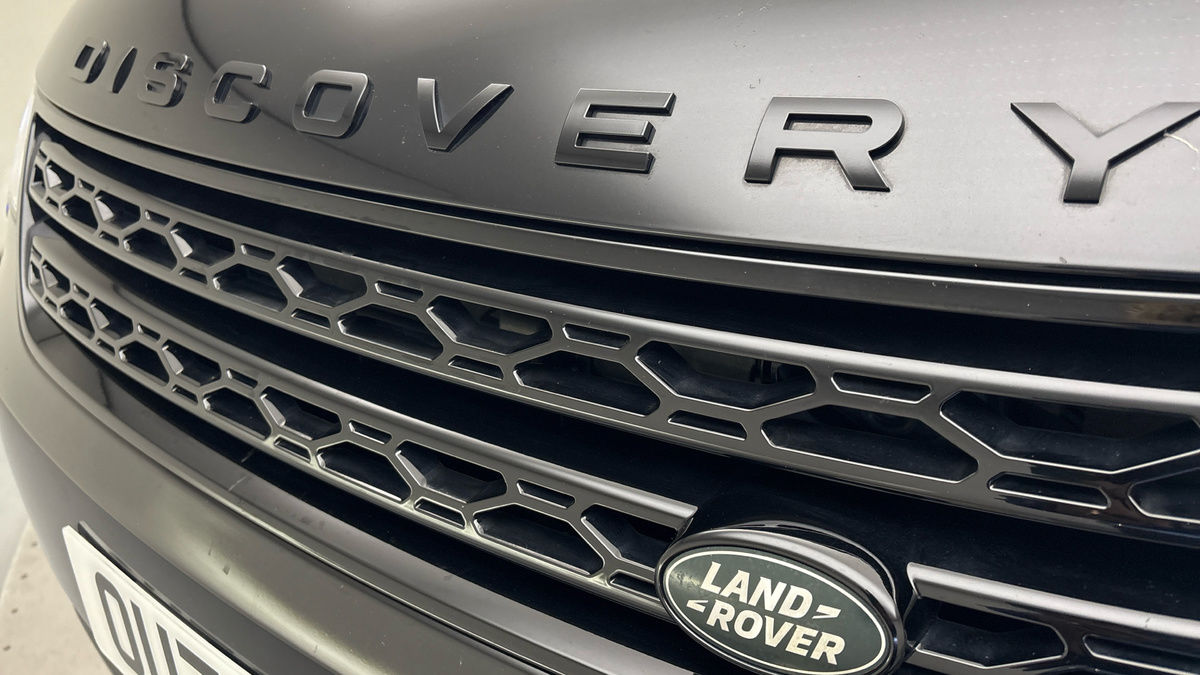 Land Rover Discovery Image 24