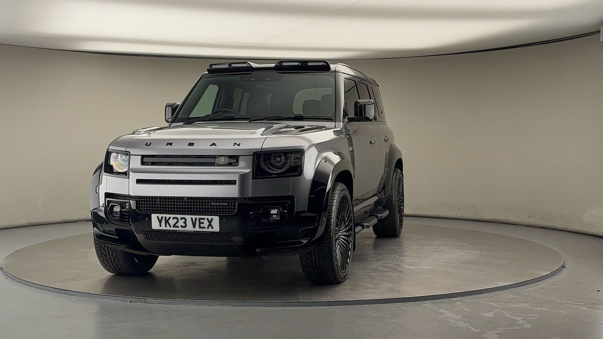 More views of Land Rover Defender 110