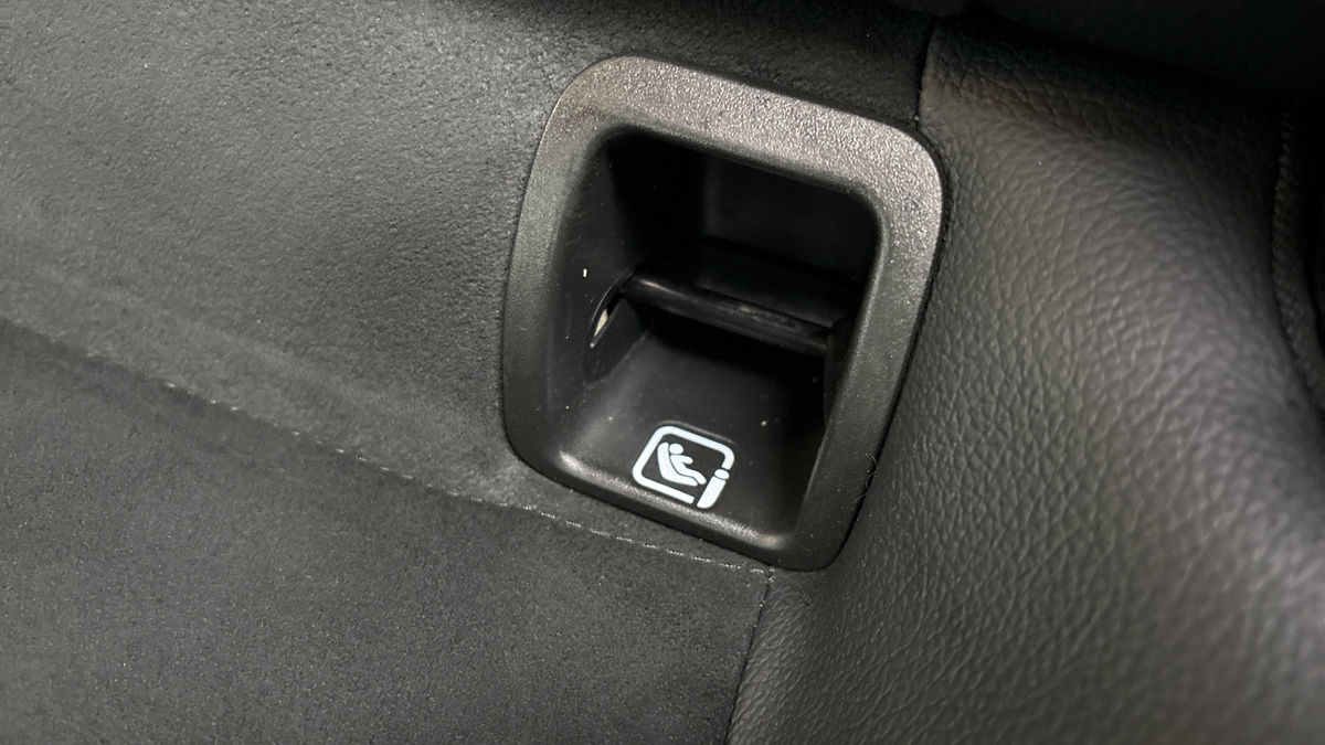 Mercedes-Benz GLA Image 9