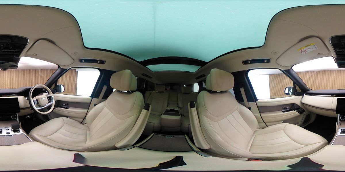 More views of Land Rover Range Rover