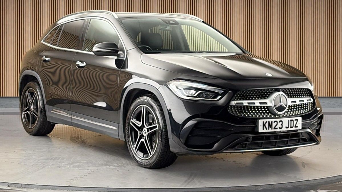 Mercedes-Benz GLA Sticky Header Image