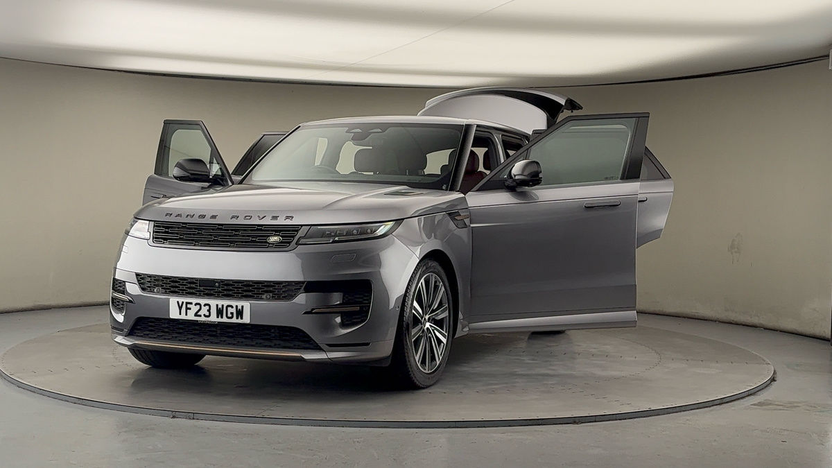 More views of Land Rover Range Rover Sport