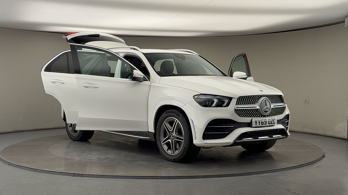 More views of Mercedes-Benz GLE