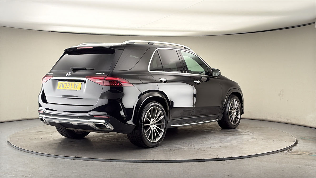 More views of Mercedes-Benz GLE