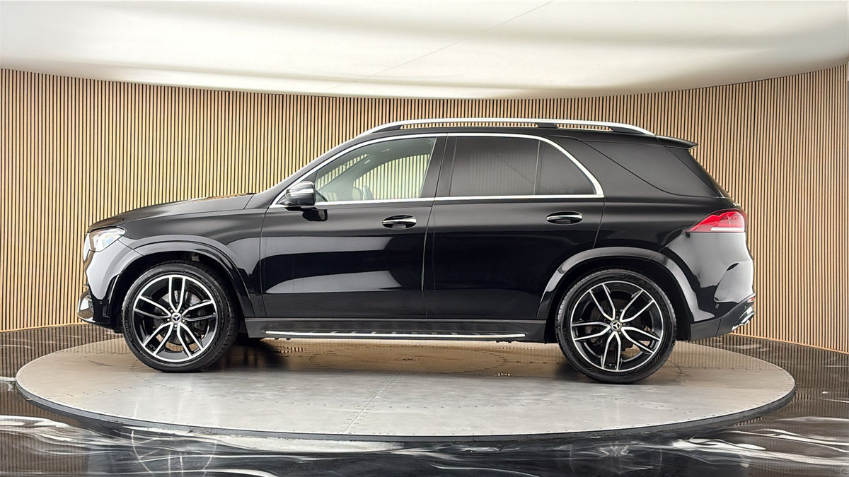 More views of Mercedes-Benz GLE