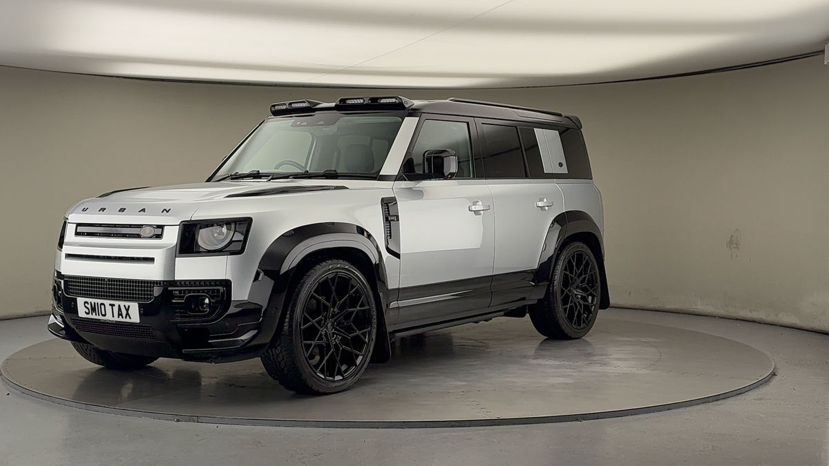 More views of Land Rover Defender 110