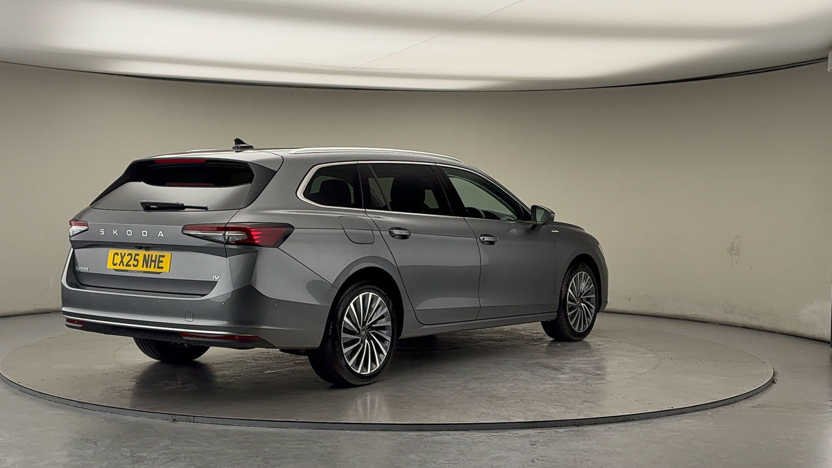 More views of Skoda Superb