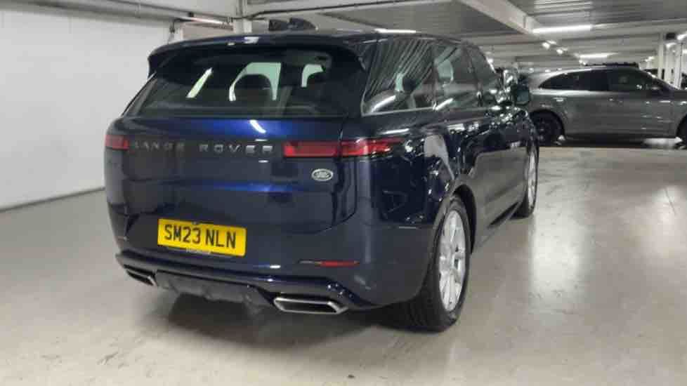 More views of Land Rover Range Rover Sport