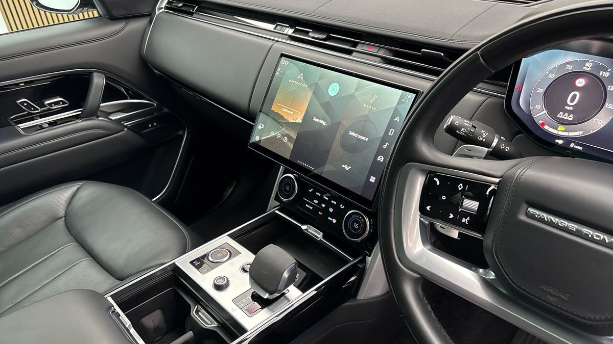 Land Rover Range Rover Image 18