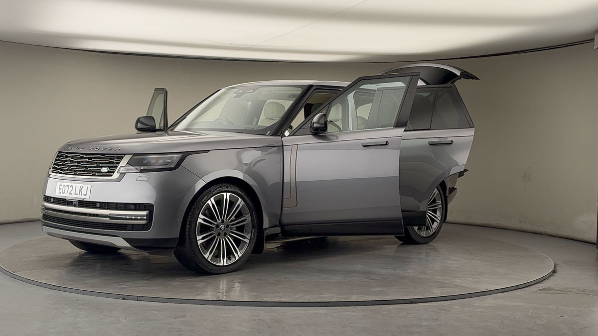 More views of Land Rover Range Rover