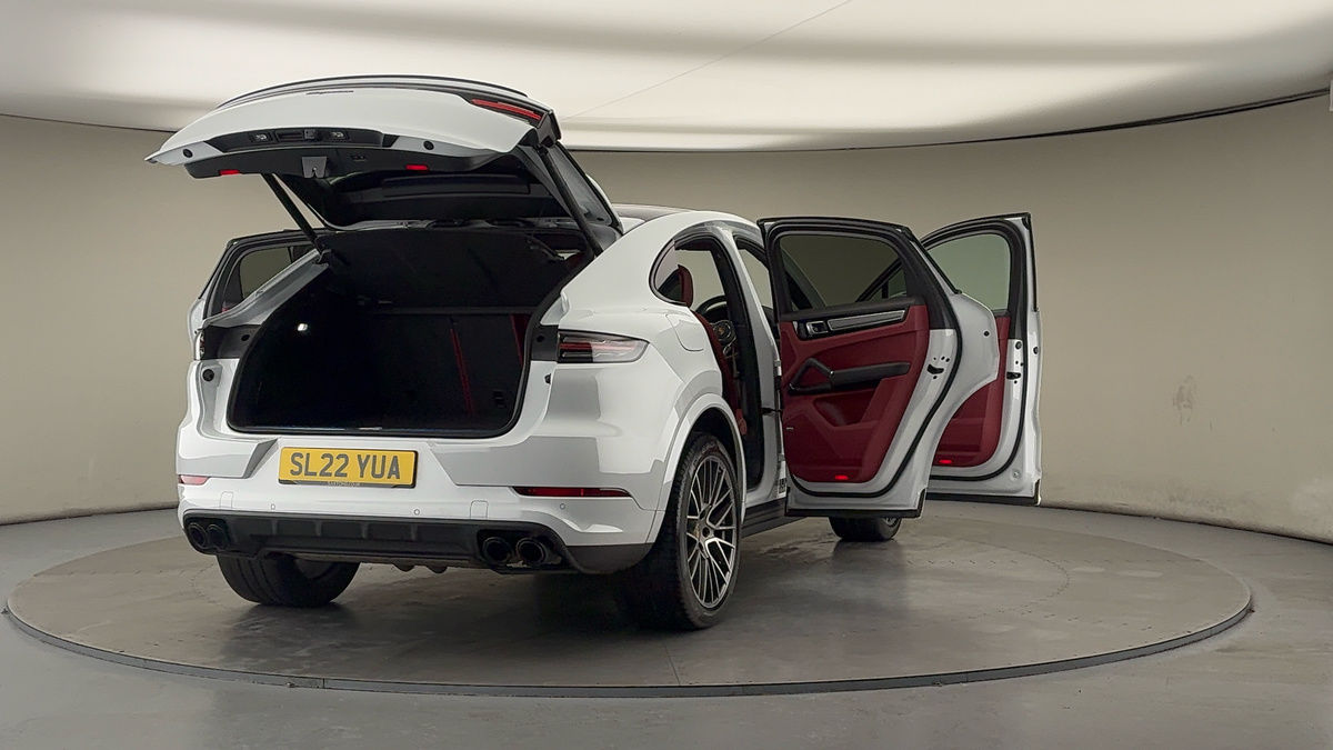 More views of Porsche Cayenne