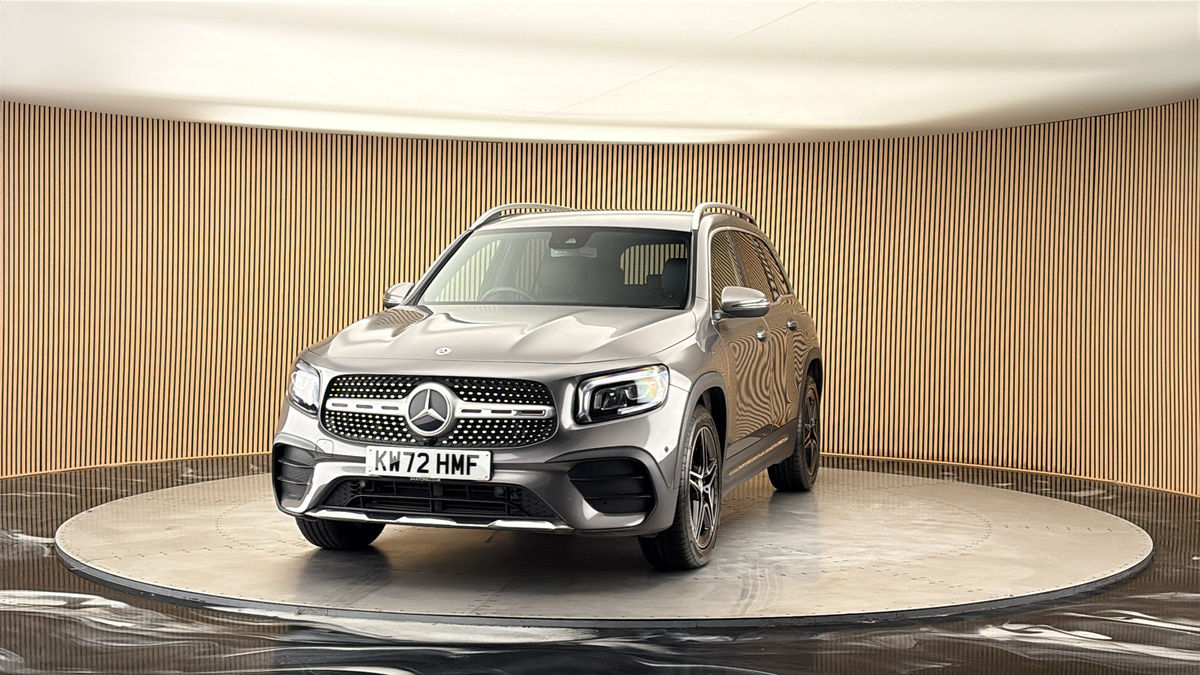 More views of Mercedes-Benz GLB