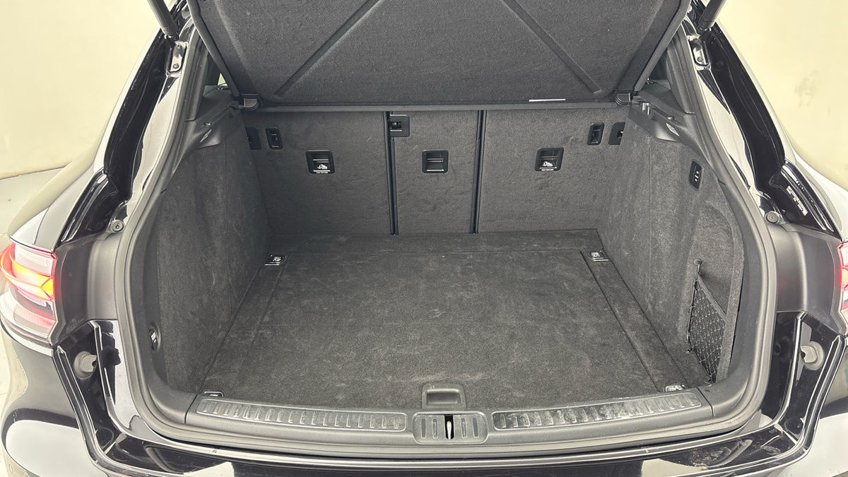 Porsche Macan Image 11