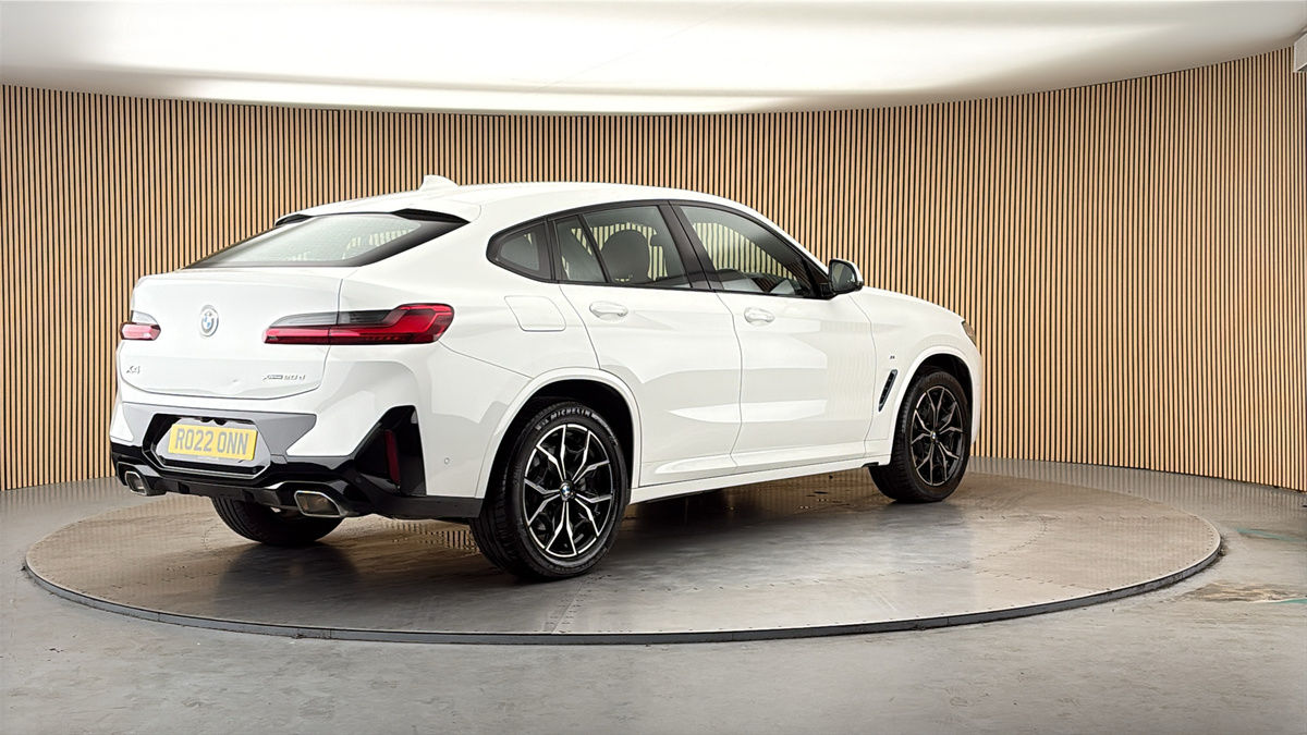 BMW X4 Image 21