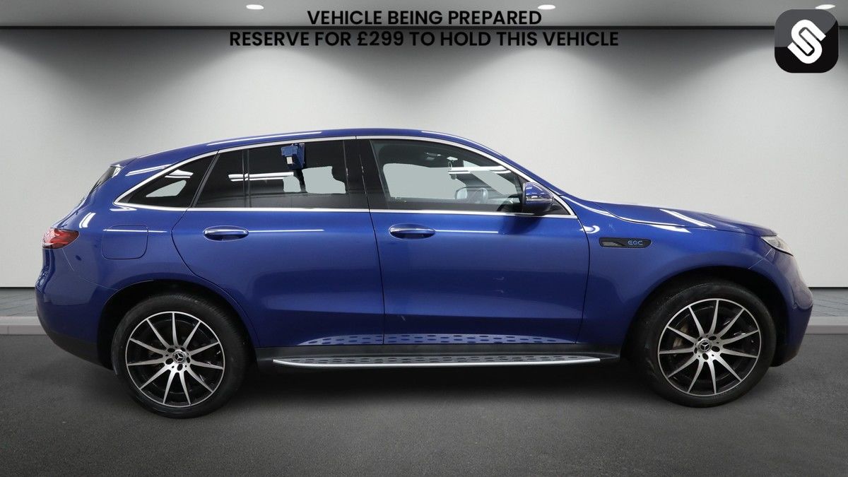 Mercedes-Benz EQC Image 5