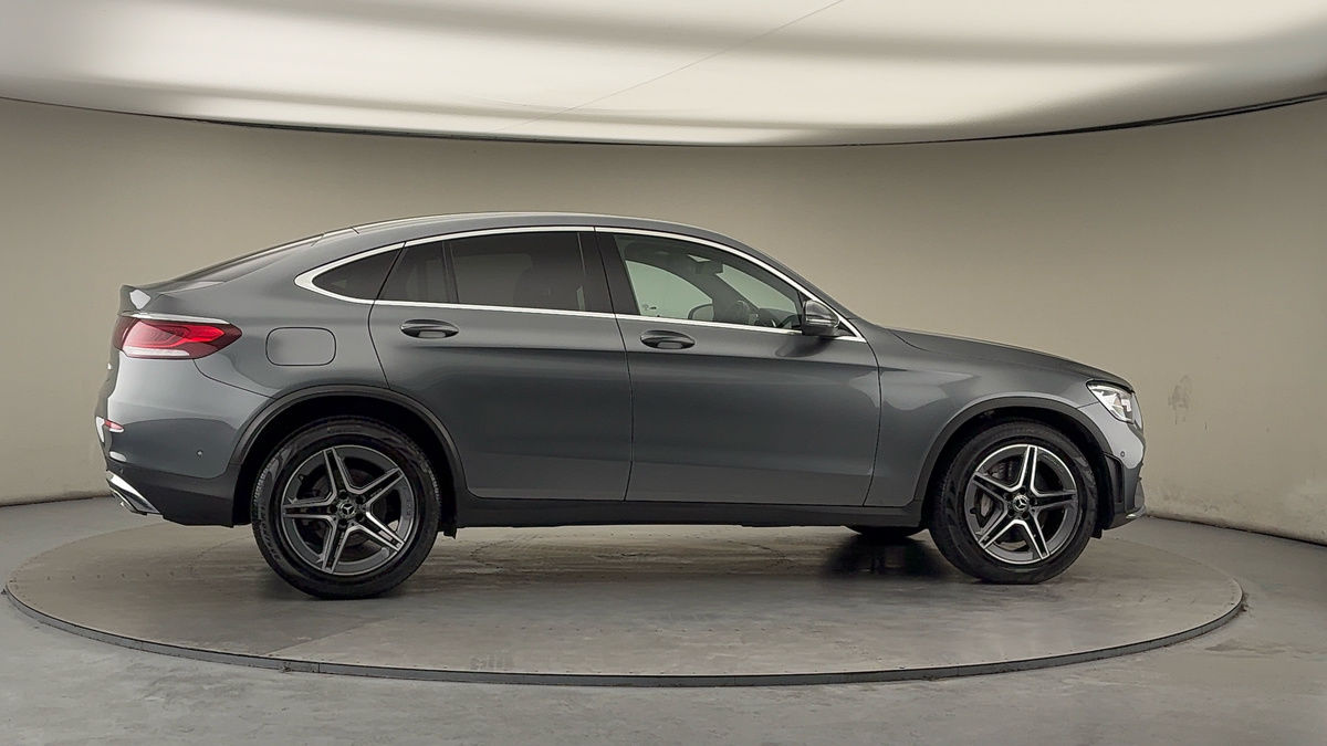 More views of Mercedes-Benz GLC