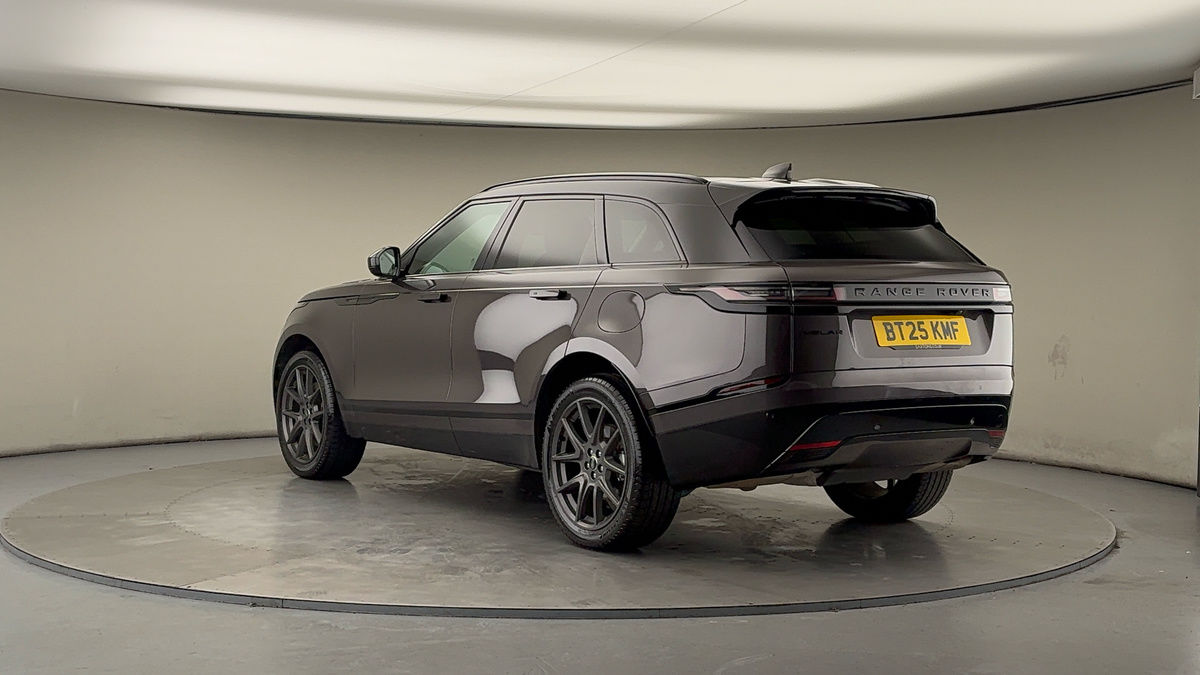 Land Rover Range Rover Velar Image 2