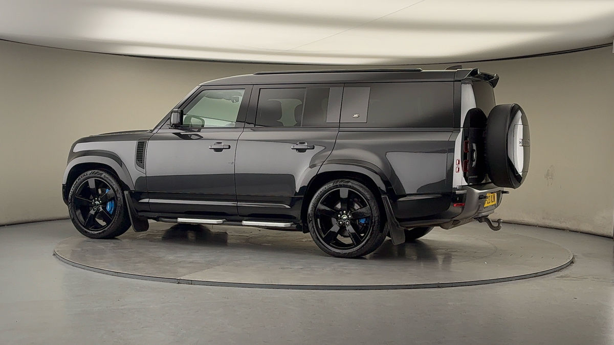 More views of Land Rover Defender 130