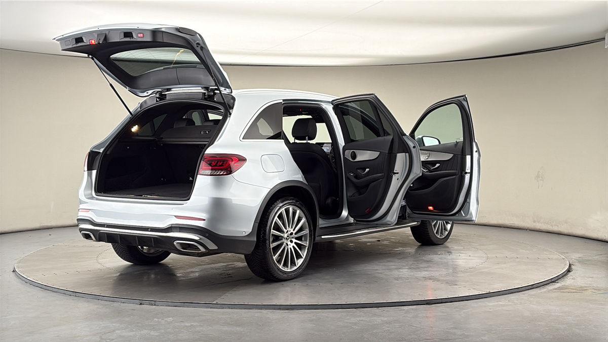 More views of Mercedes-Benz GLC