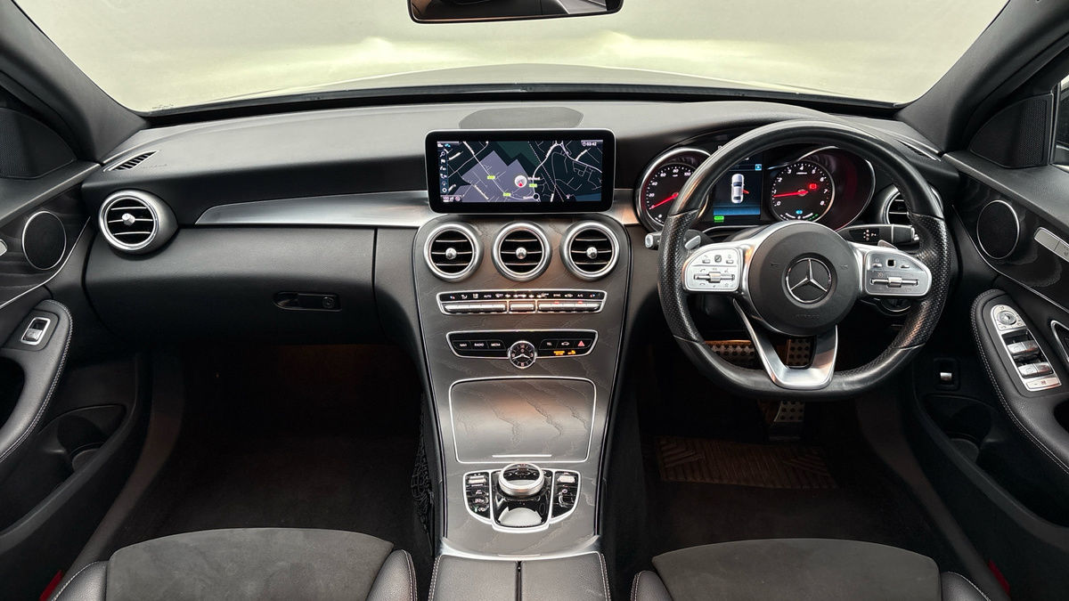 Mercedes-Benz C Class Image 12