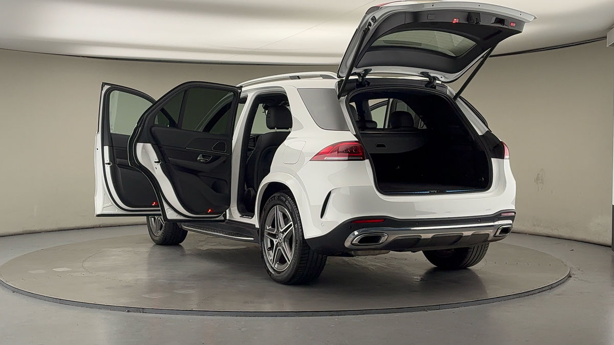 Mercedes-Benz GLE Image 23