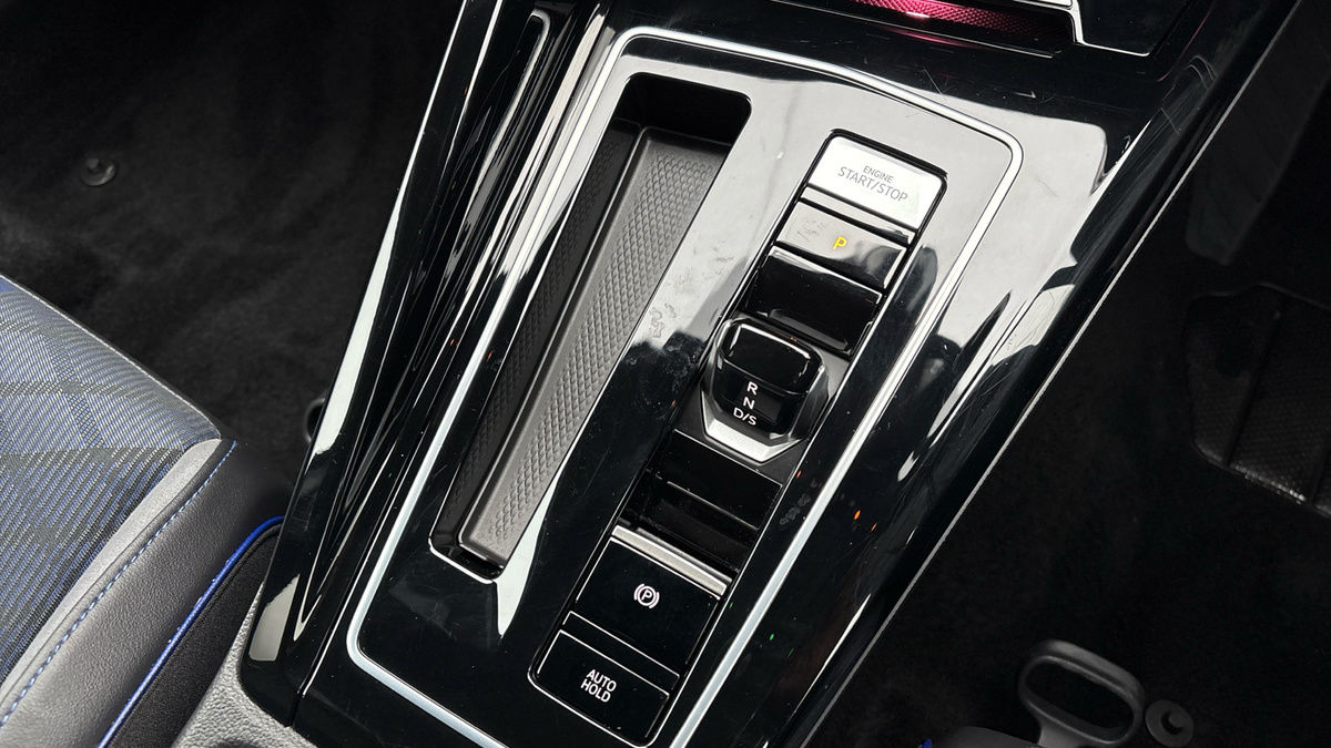 Volkswagen Golf Image 6