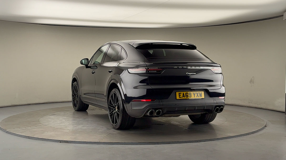 More views of Porsche Cayenne