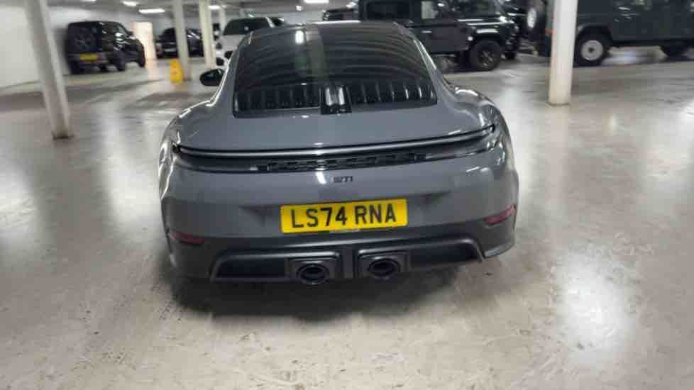 More views of Porsche 911