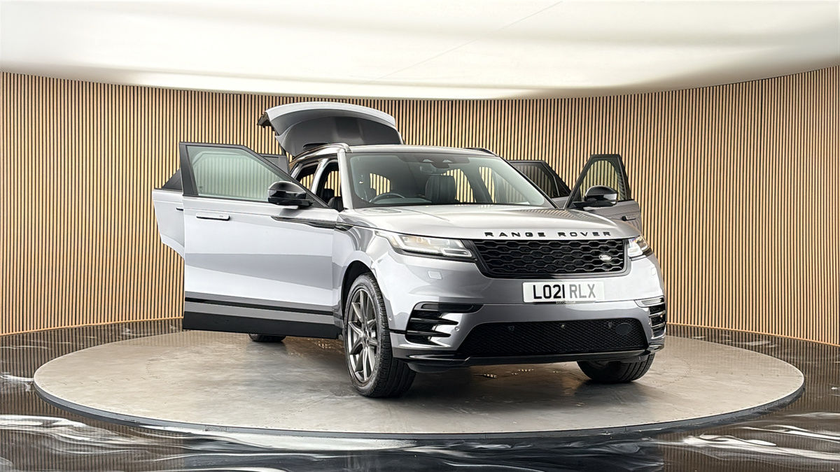 More views of Land Rover Range Rover Velar
