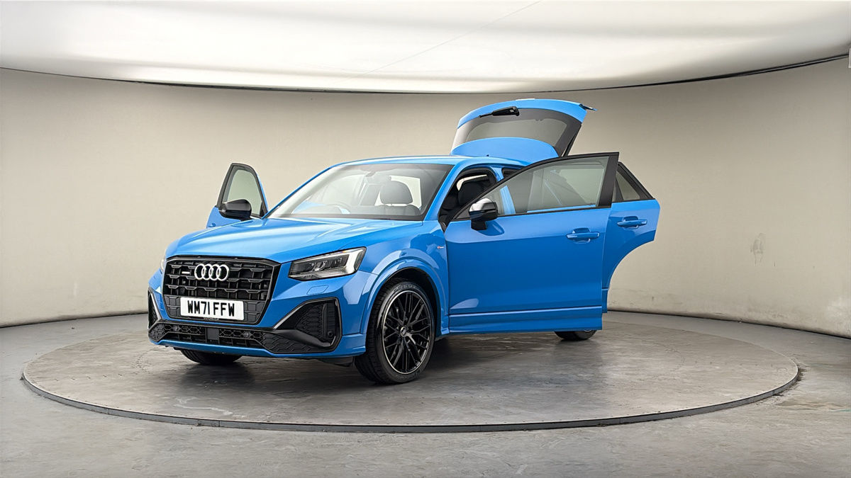 More views of Audi Q2