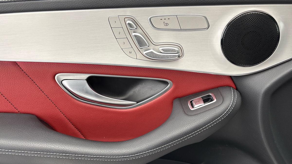 Mercedes-Benz GLC Image 19