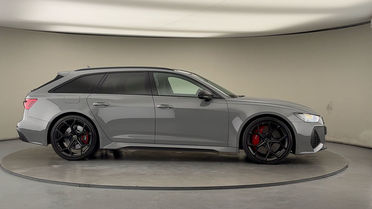 More views of Audi RS6 Avant