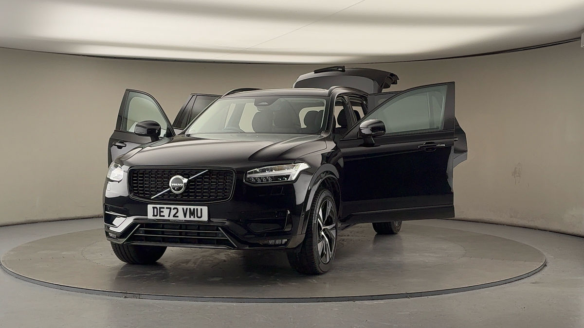 More views of Volvo XC90