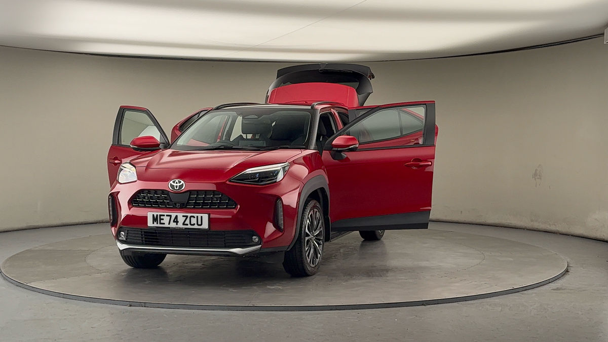 More views of Toyota Yaris Cross