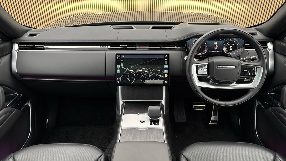 Land Rover Range Rover Image 12