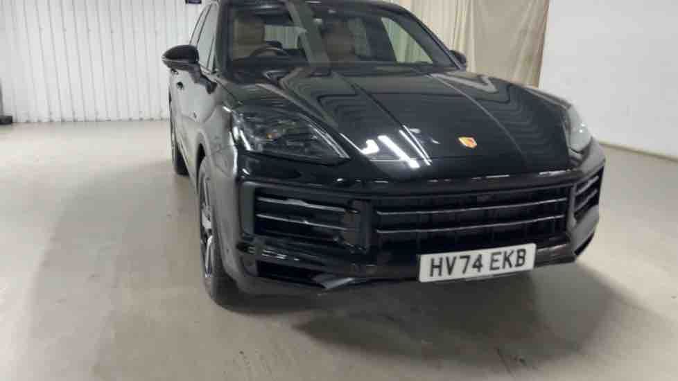 More views of Porsche Cayenne