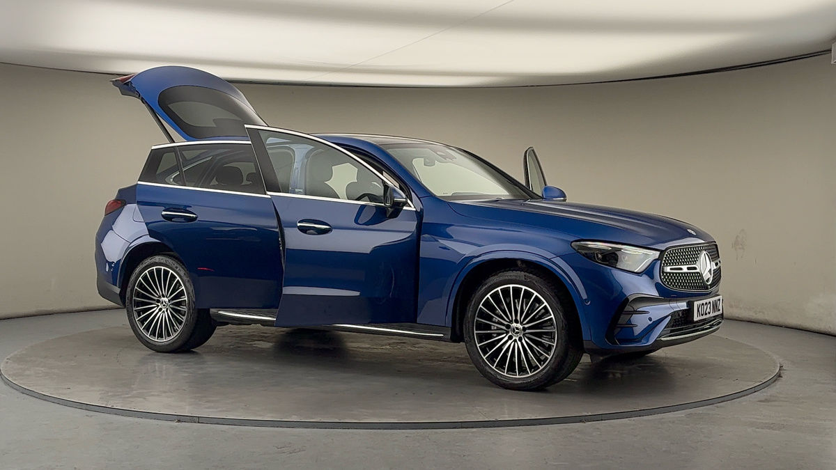 More views of Mercedes-Benz GLC