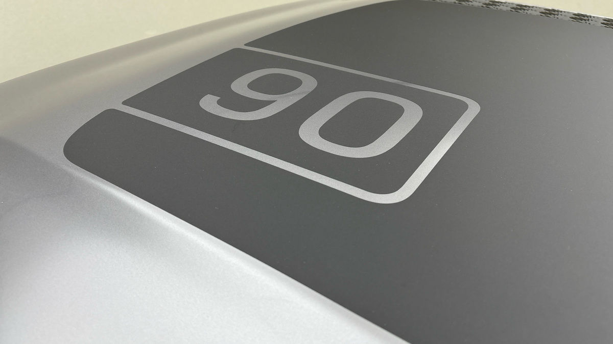 Land Rover Defender 90 Image 25