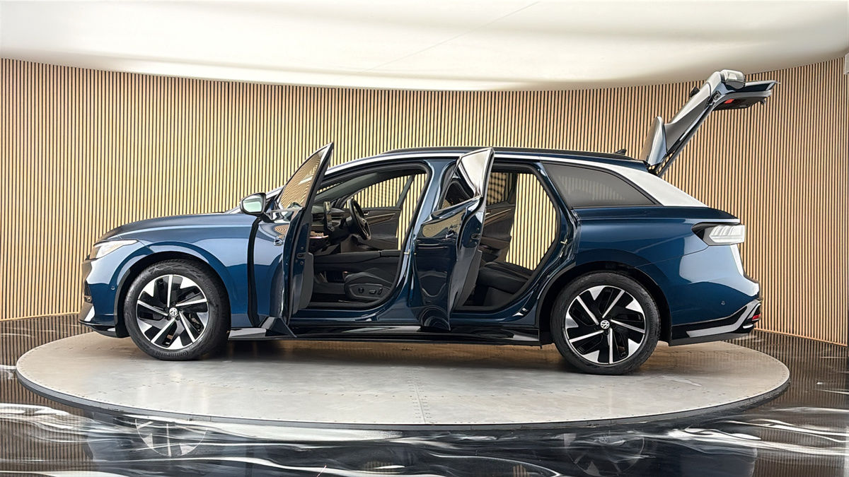 More views of Volkswagen ID.7