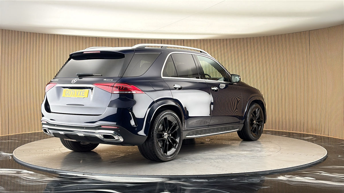 More views of Mercedes-Benz GLE