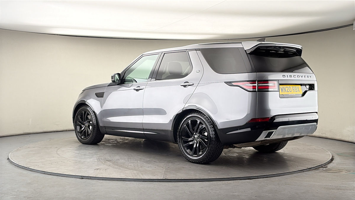 More views of Land Rover Discovery