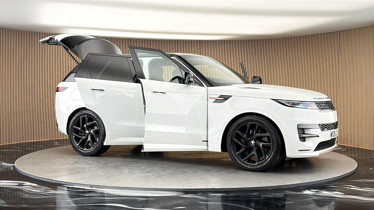 More views of Land Rover Range Rover Sport