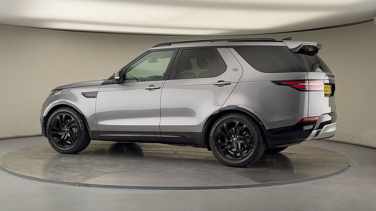 More views of Land Rover Discovery