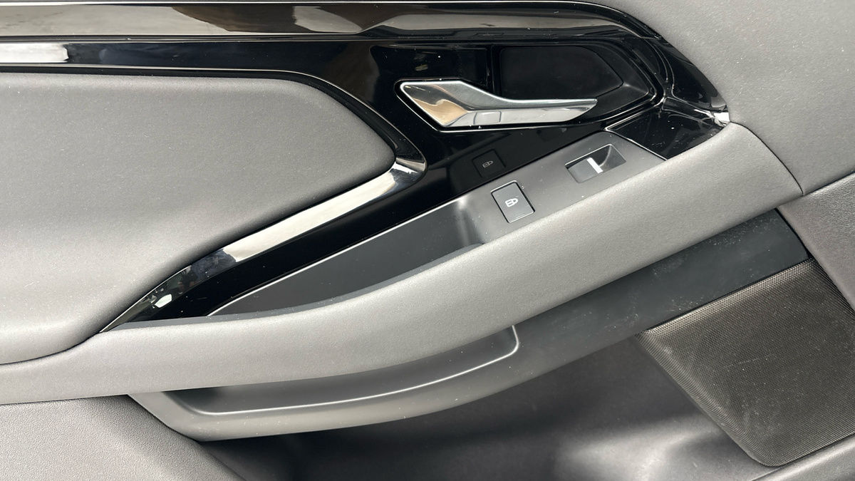 Land Rover Range Rover Evoque Image 19