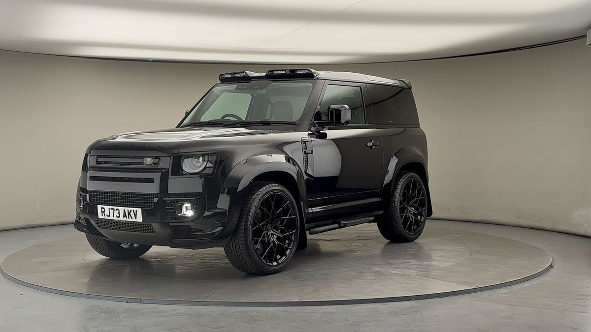 More views of Land Rover Defender 90