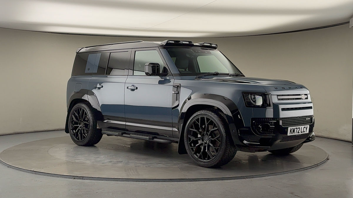 More views of Land Rover Defender 110