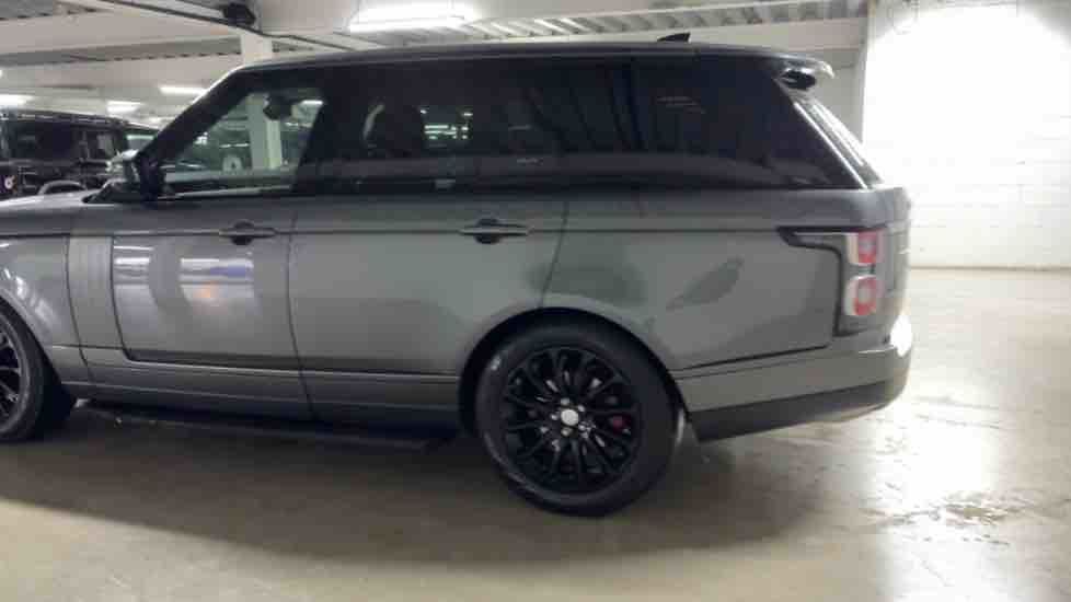 More views of Land Rover Range Rover
